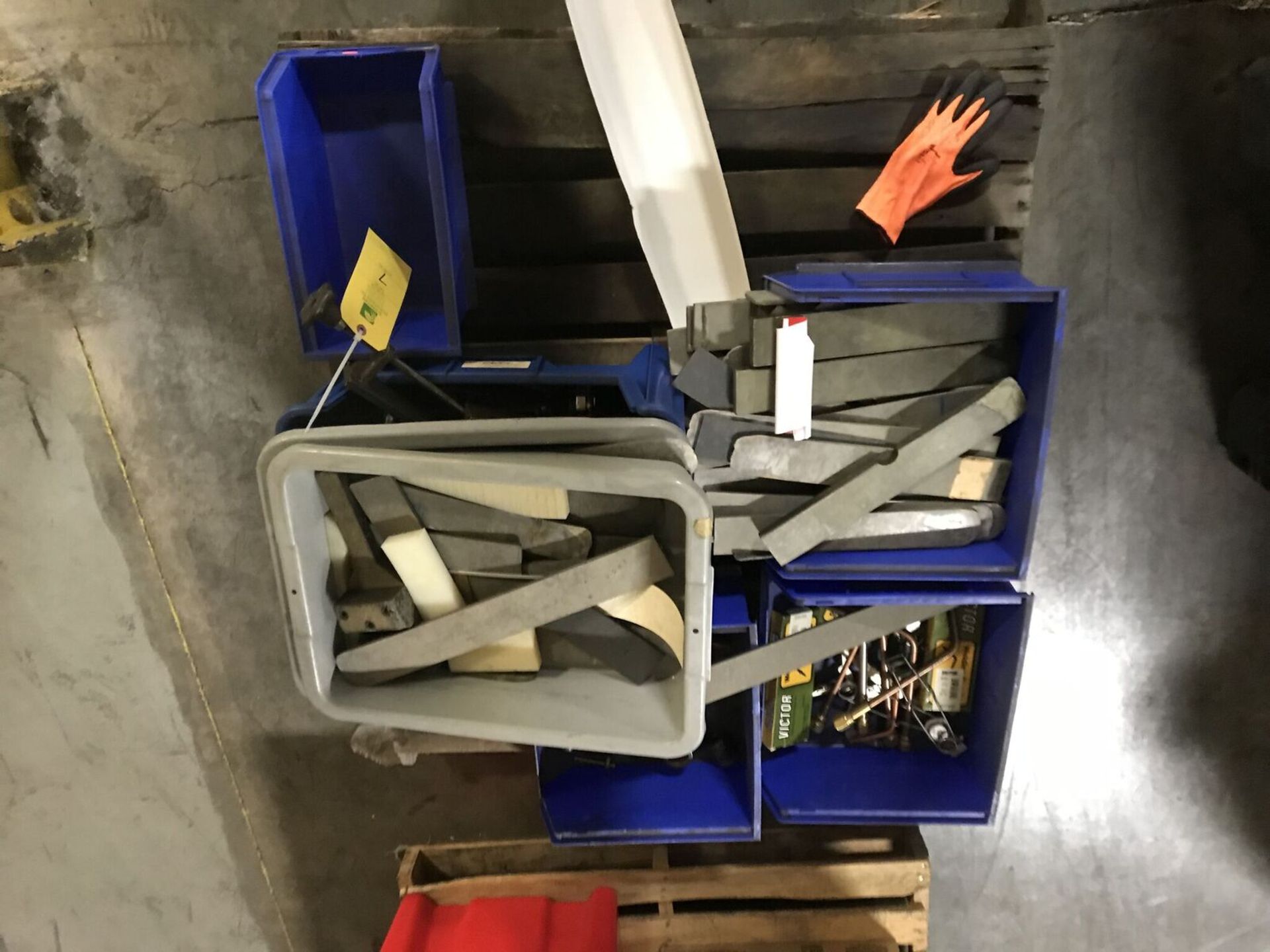 pallet of metal rods & shop items Rigging Fee $15 - Image 2 of 3