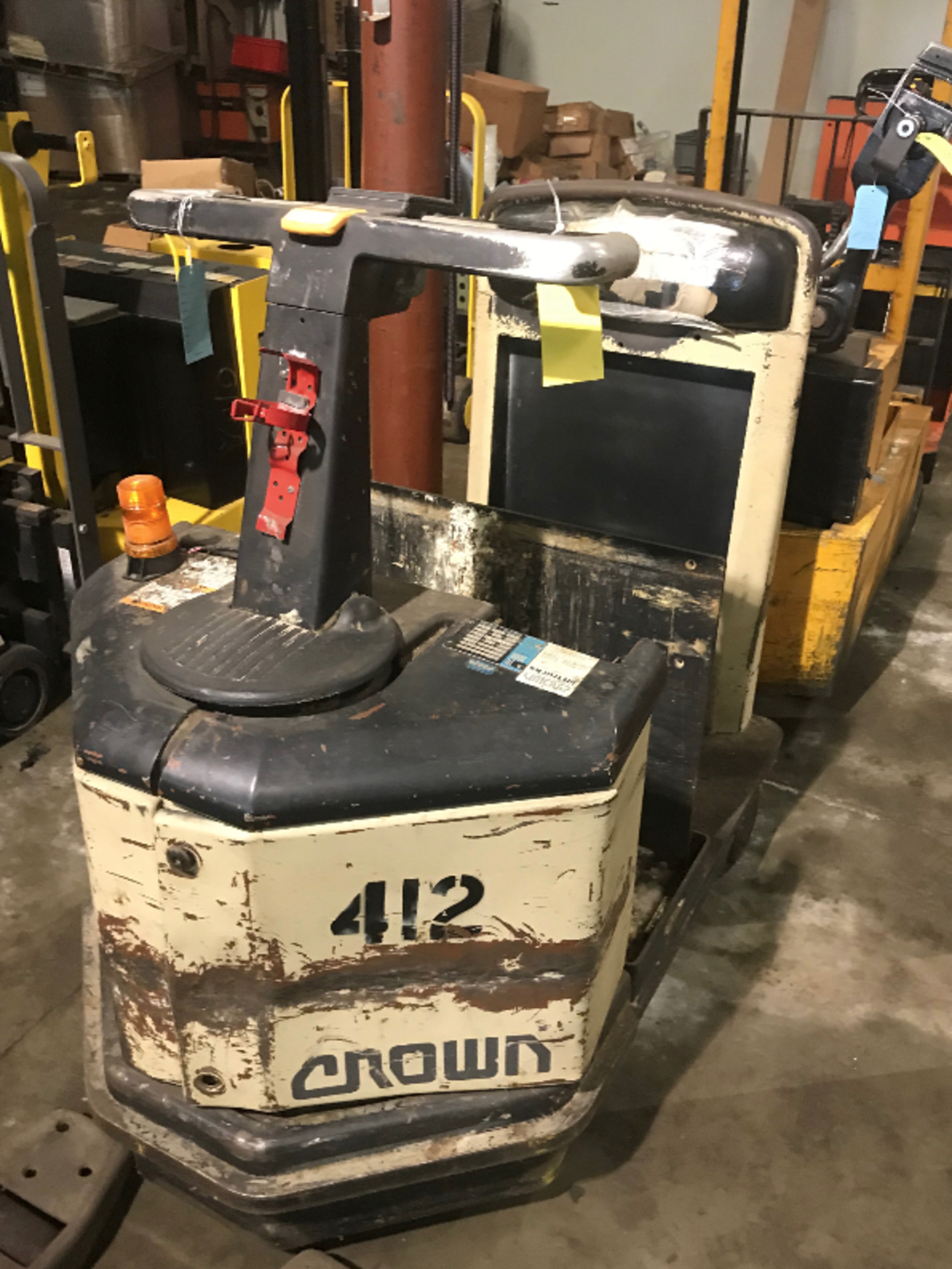 Crown Electric Pallet Jack, Model #TR3540-200, 600 Amps, 24 Volts, Serial #6A163863, Rigging Fee $25