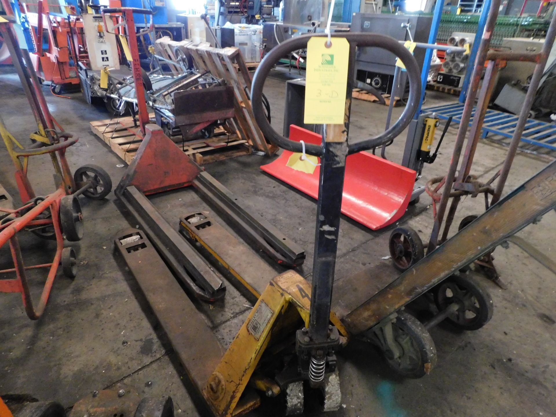 Pallet Jack, No ID Tag, Rigging Fee For This Item Is $25