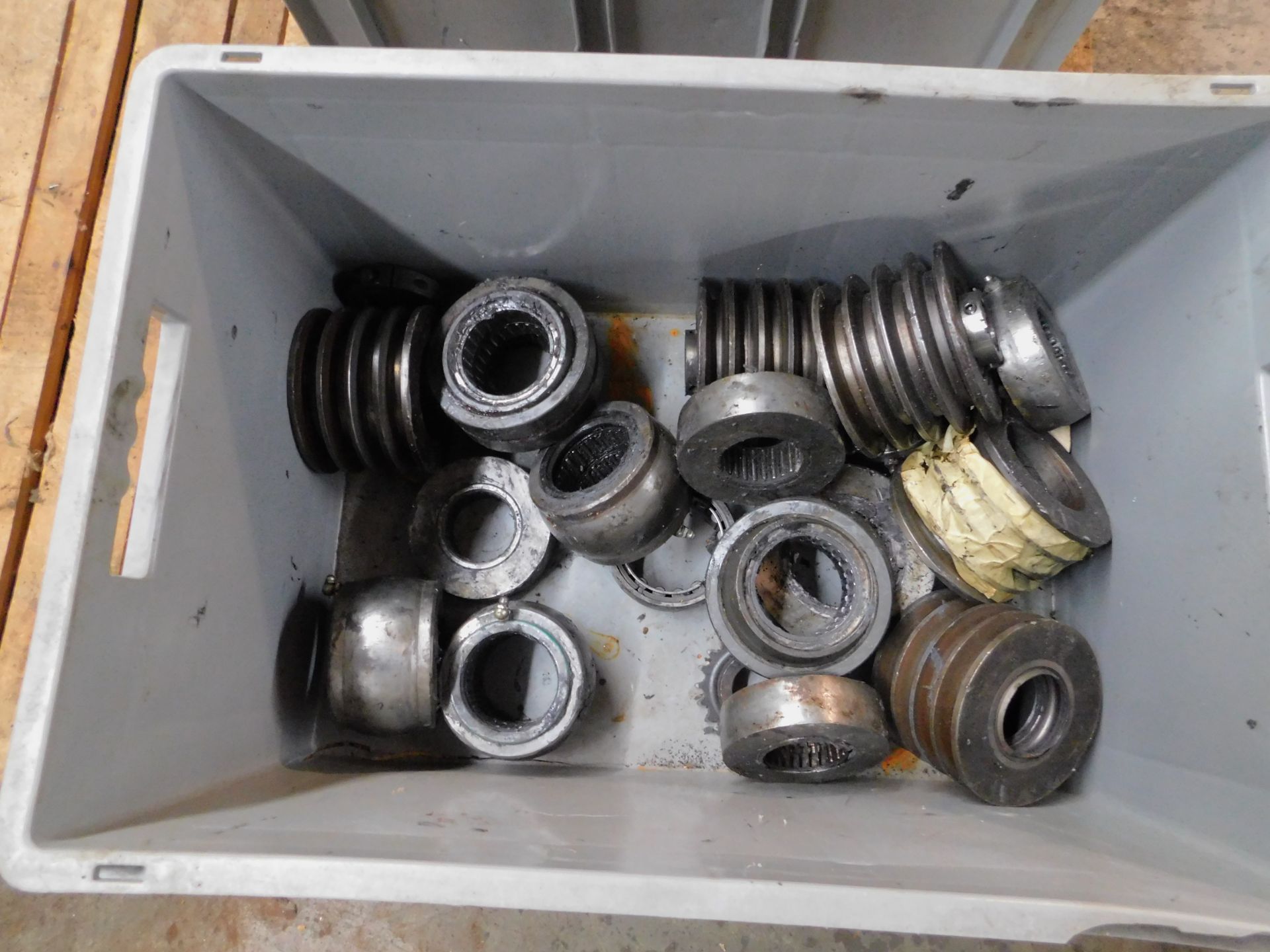 Crate of Various Steel/ Metal Fittings, Rigging Fee $5