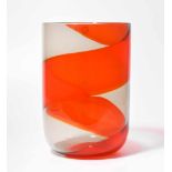 Vase, Venini 2000. Murano. Braun getöntes Glas mit spiralig eingeschmolzenem roten Band. Bezeichnet: