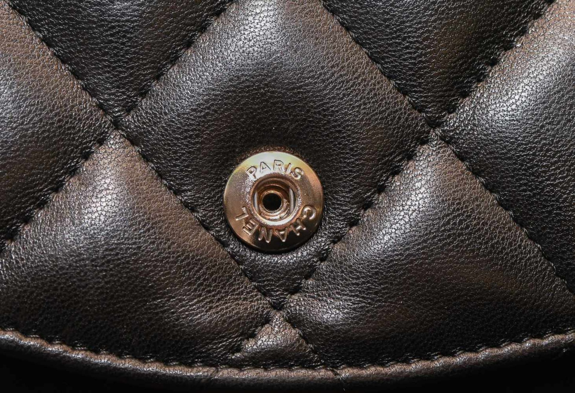 Chanel, Handtasche "Timeless" Jumbo Aus schwarzem Leder mit gestepptem Rautenmuster. - Bild 4 aus 13