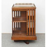 Revolving Bookcase Edwardian ca. 1910. Mahagoni. England. Drehbares Büchergestell mit seitlichen