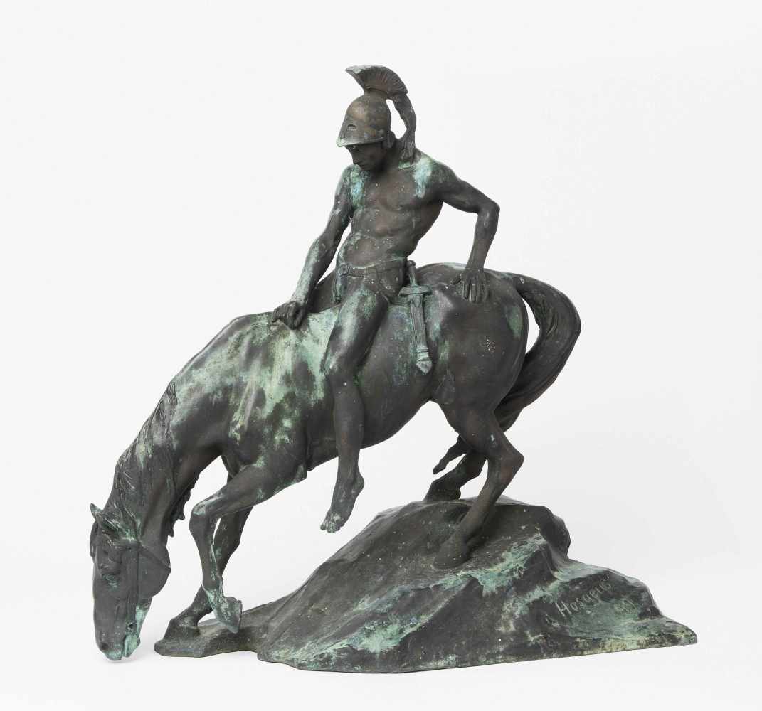 Kurt Hermann Hosaeus (Deutschland 1875–1958) 1899. Krieger auf Pferd. Bronze, grünlich-graubraun