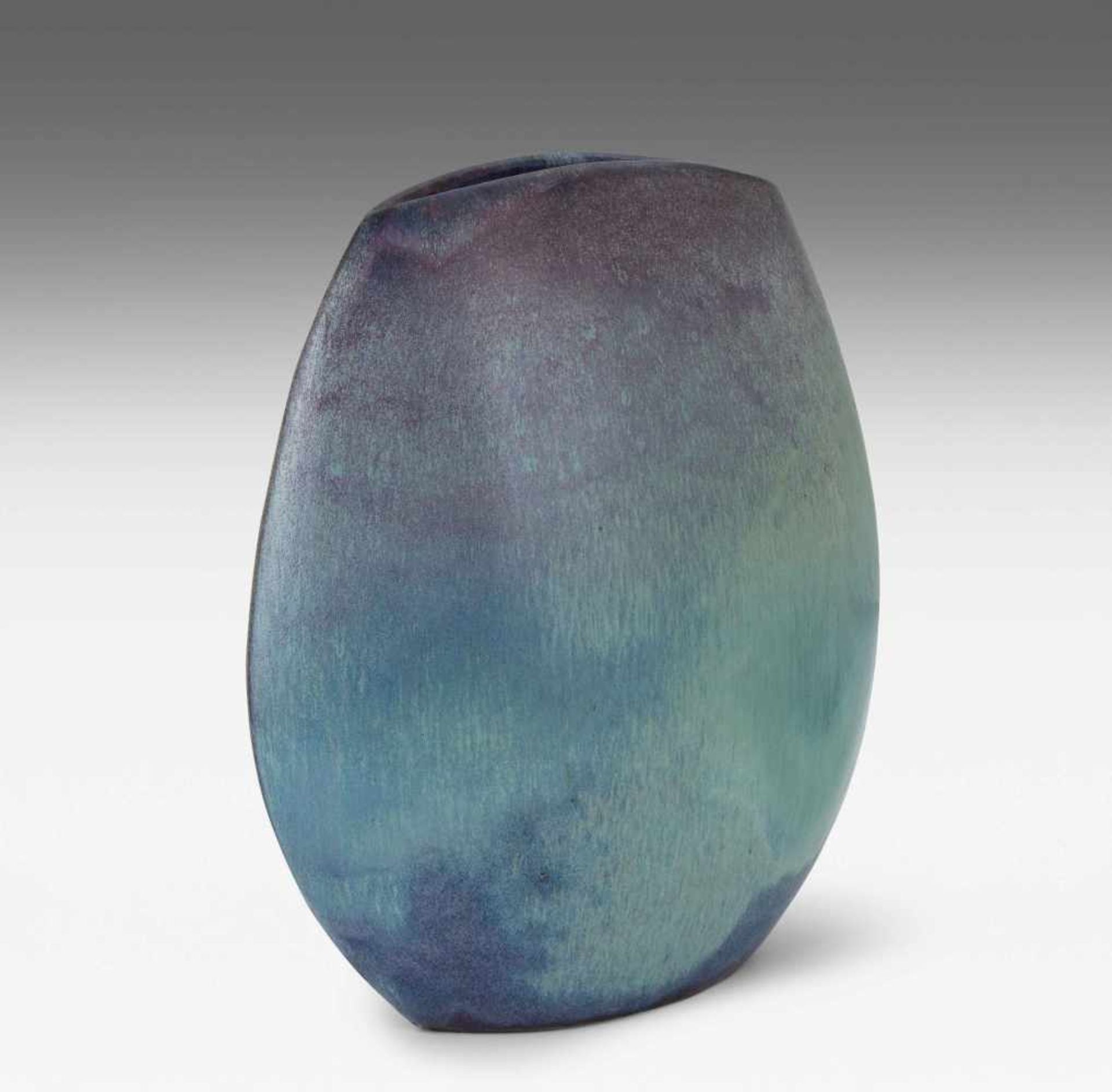 Edouard Chapallaz (Schweiz 1921–2016) Um 1990. Vase. Keramik, purpur-türkisfarbene Seladonglasur.