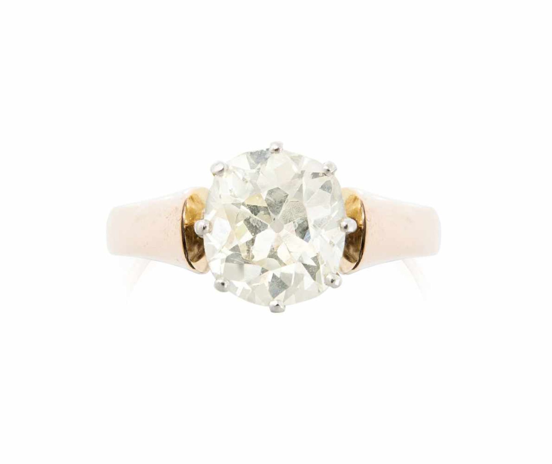 Diamant-Ring Anfang 20.Jh. 750 Rotgold. 950 Platin. 1 Altschliff-Diamant von ca. 2.20 ct, N/O-si.