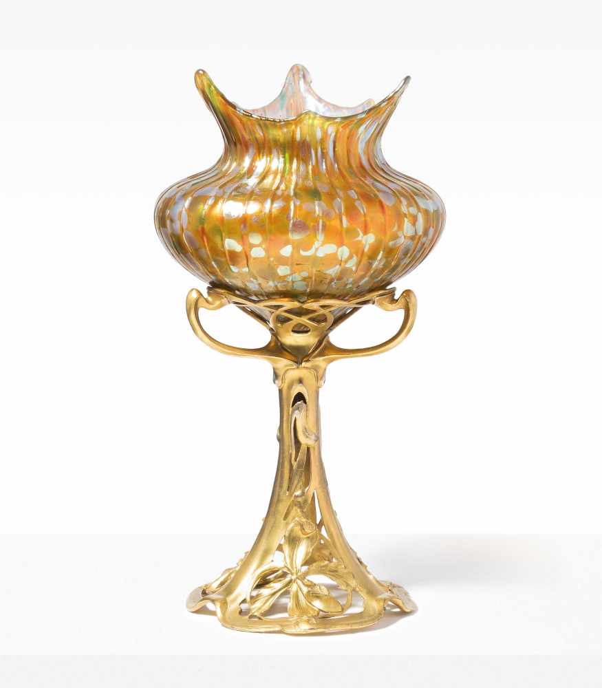 Lötz WitweKlostermühle, um 1900. Vase. Dekor unidentifiziert. Farbloses Glas mit silbergelbem