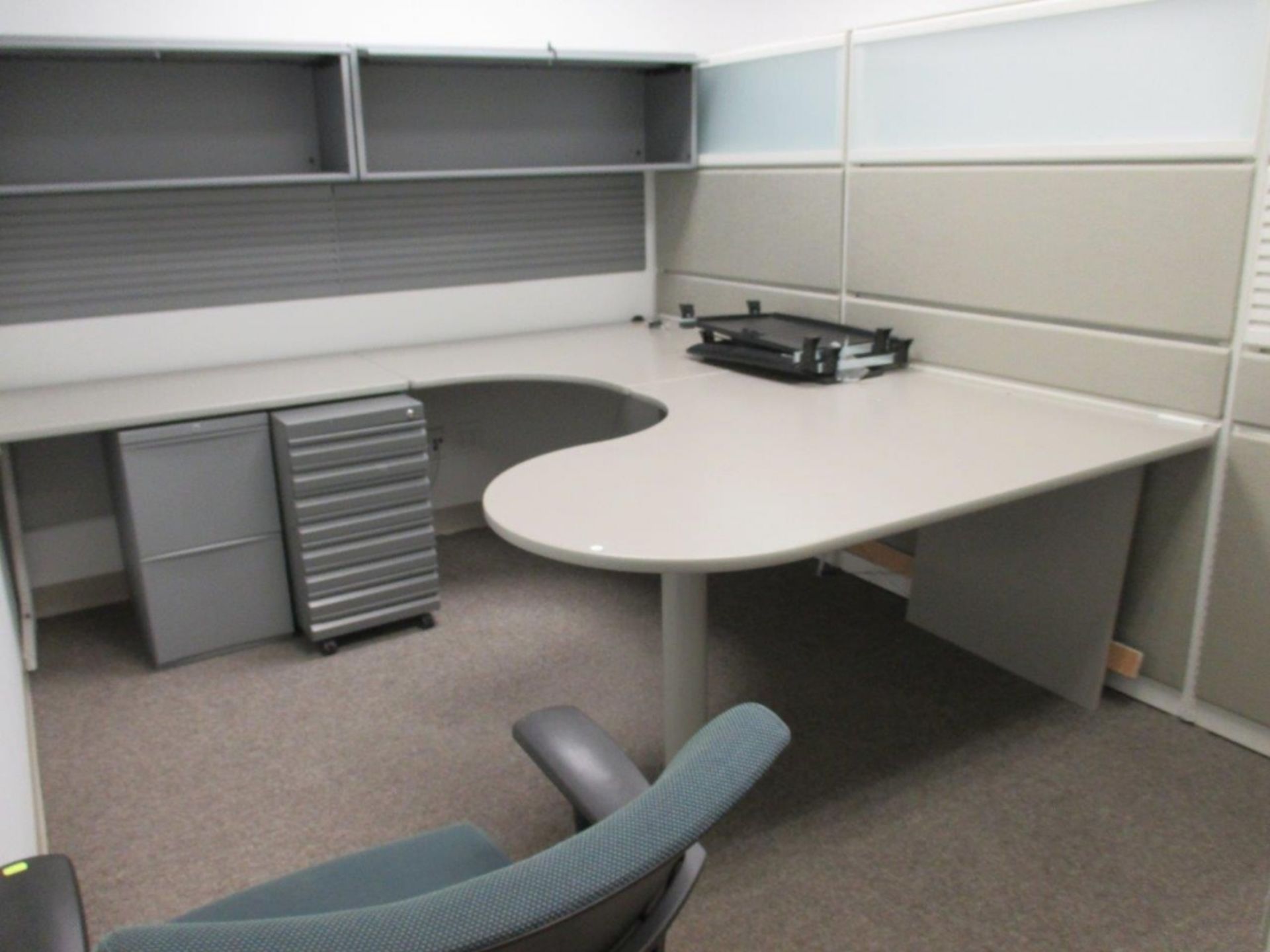 2008 Tecknion 3 Station Cubicle System - Image 4 of 4