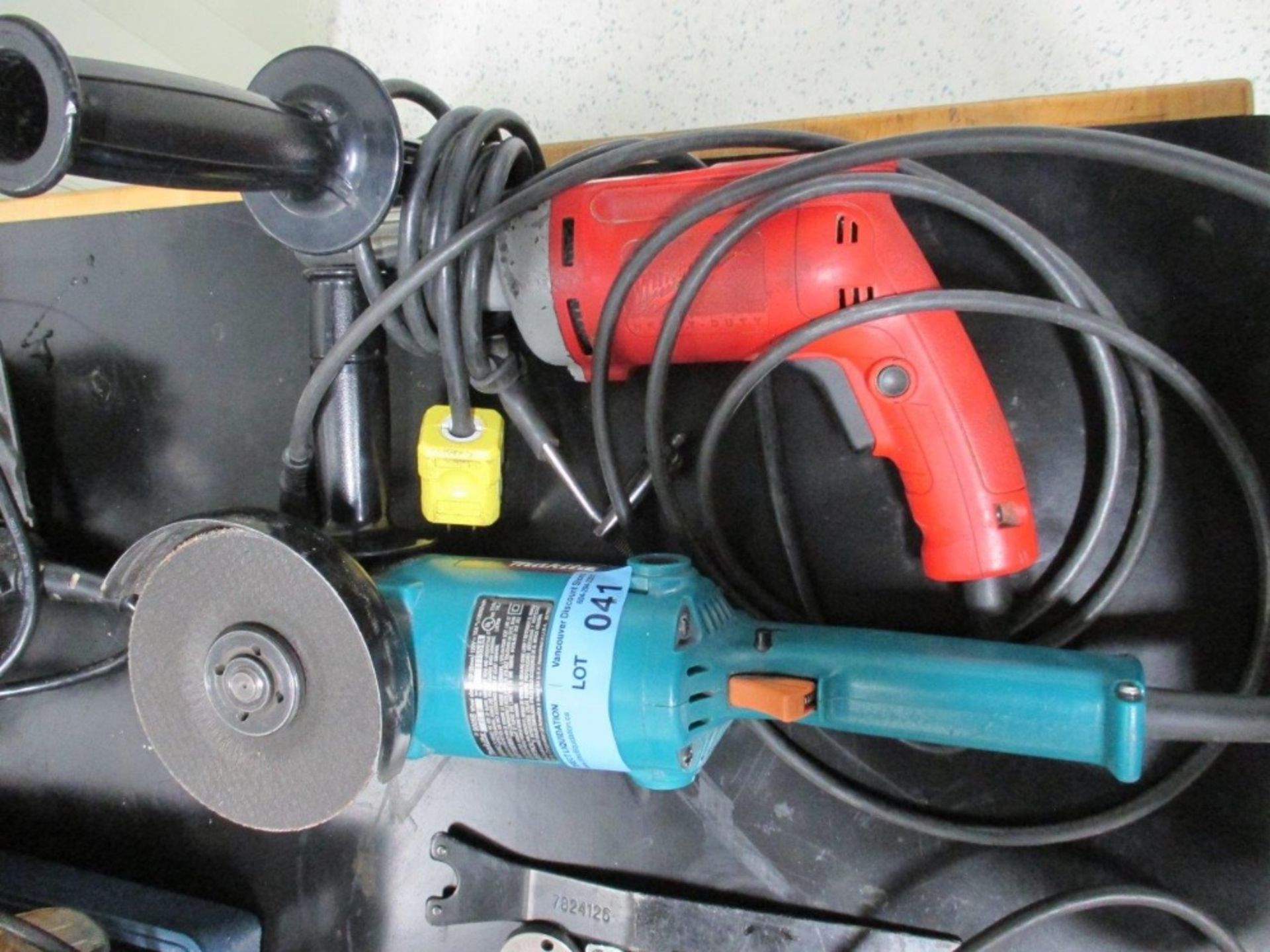 Makita Grinder & Millwakee Drill