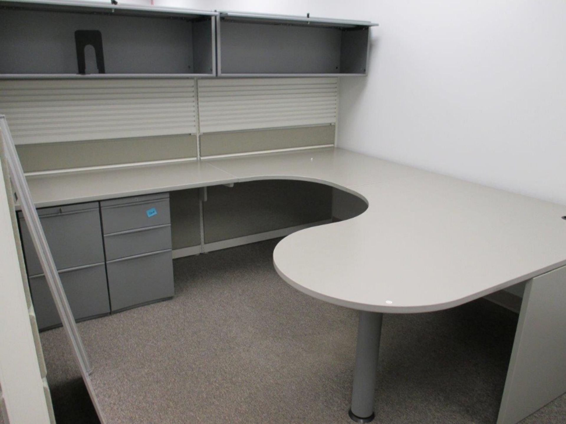 2008 Tecknion T Shaped 2 Station Cubicle w/ 1 Freestanding divider