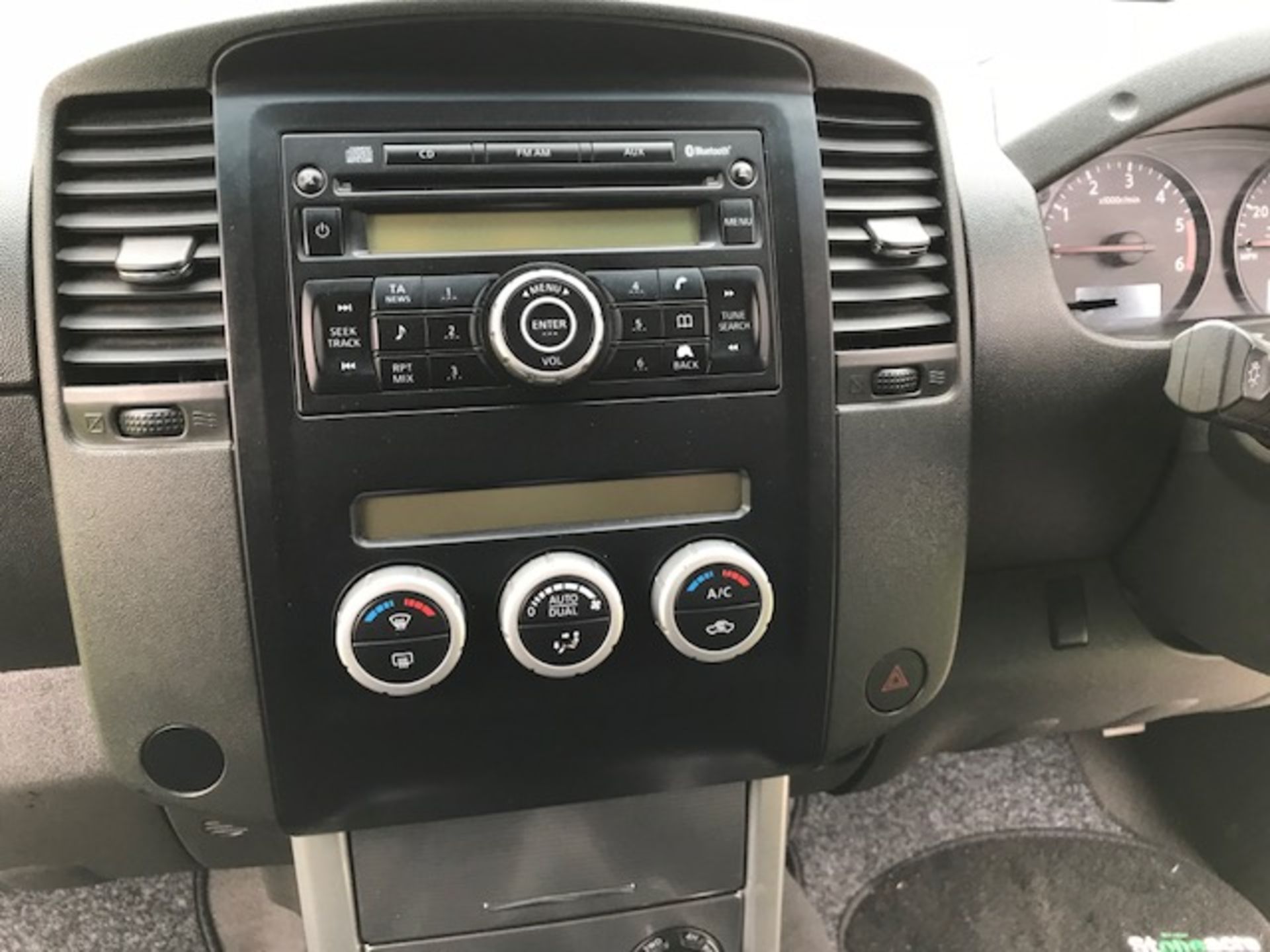 Nissan Navara Acenta D/C DCI 188 - Image 18 of 26