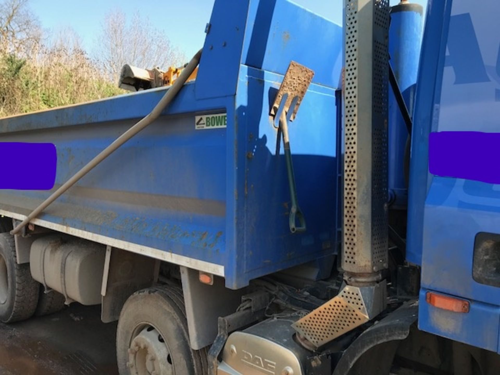 DAF CF 85.360 tipper with AdBlue + VAT - Image 9 of 31