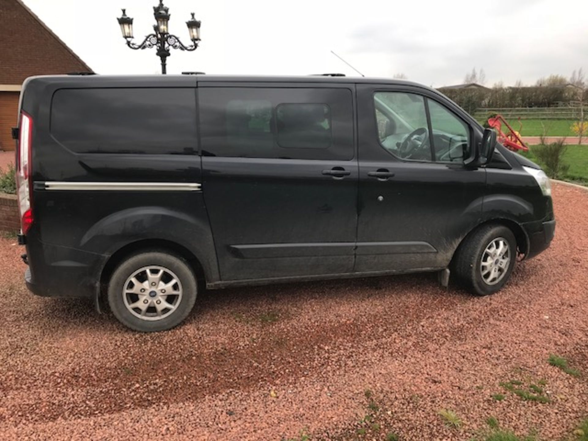 Ford Transit custom 290 limited crew van - Image 6 of 29