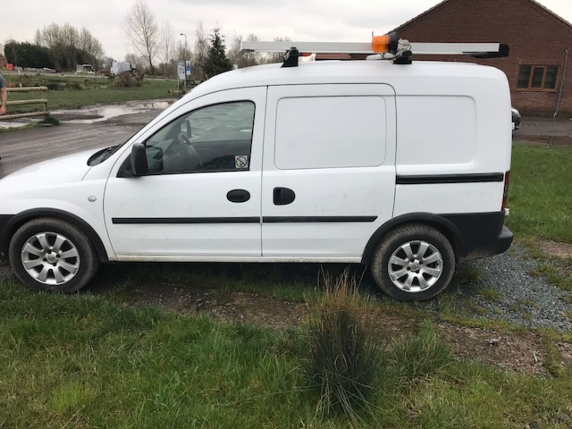 Vauxhall Combo 2000 CDTI - Image 6 of 14