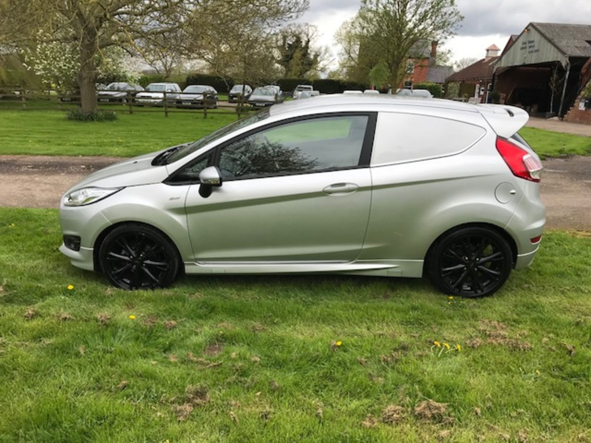 Ford Fiesta Base TDCI - full ST line body kit (NO VAT) - Image 7 of 25