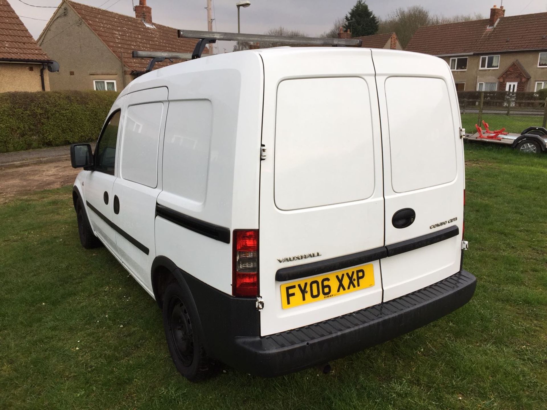 Vauxhall Combo 1700 CDTI 16V Reg 06 - Image 3 of 14