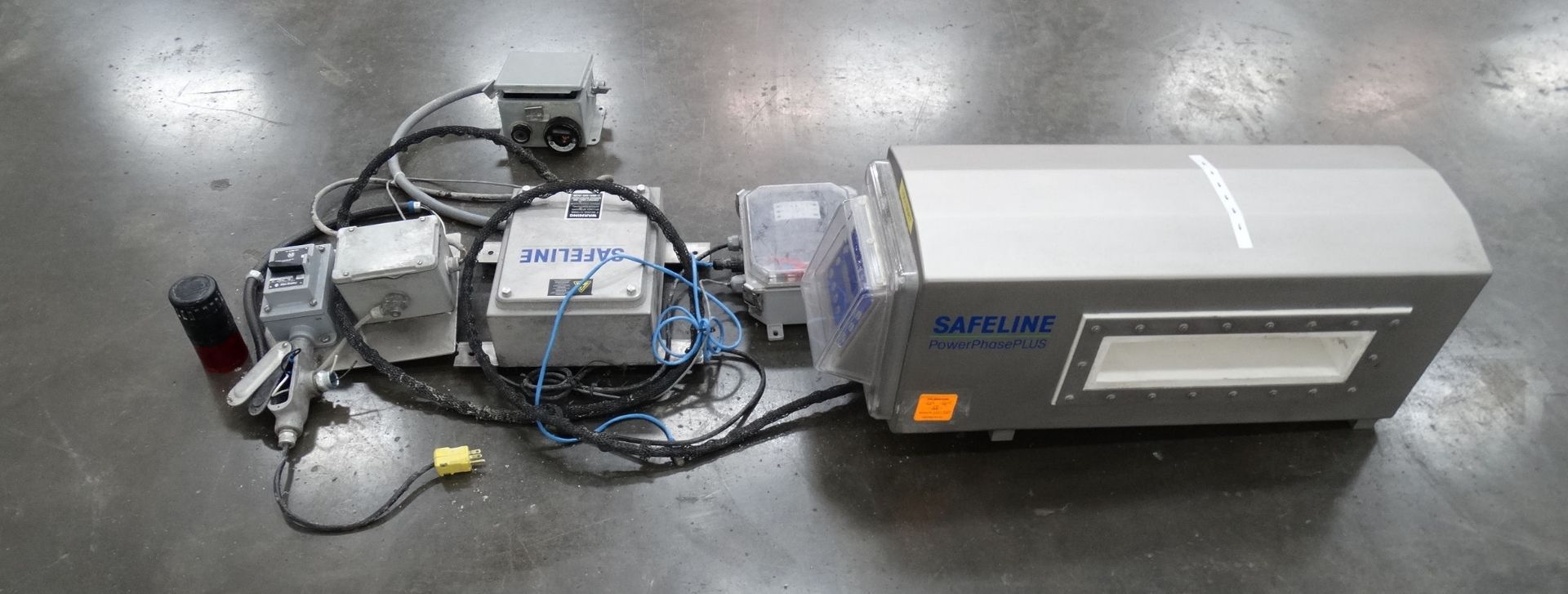 Safeline Powerphase Plus Metal Detector Head - Image 4 of 6