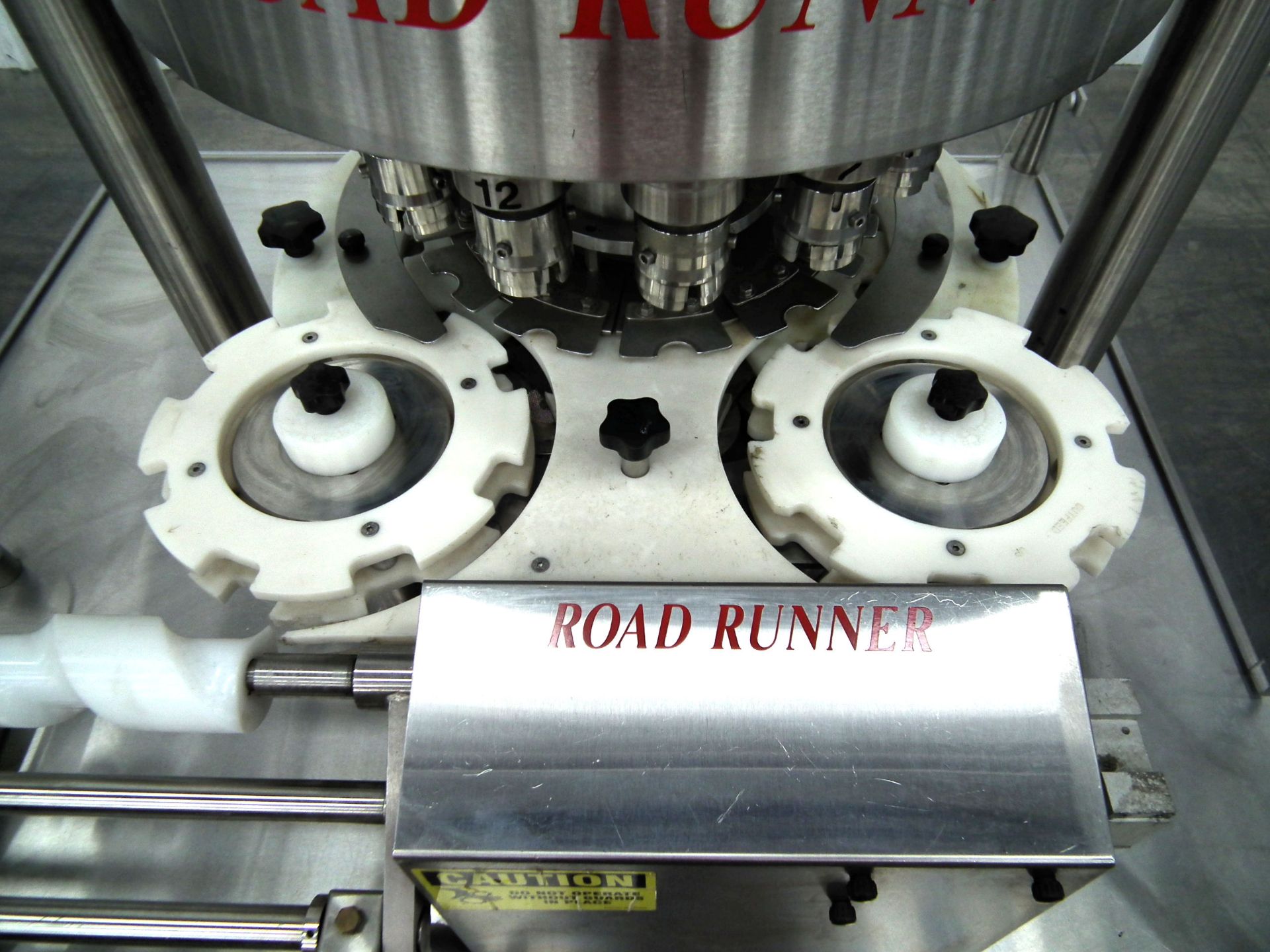 Capmatic Road Runner 12 Head Rotary Retorquer - Image 6 of 10