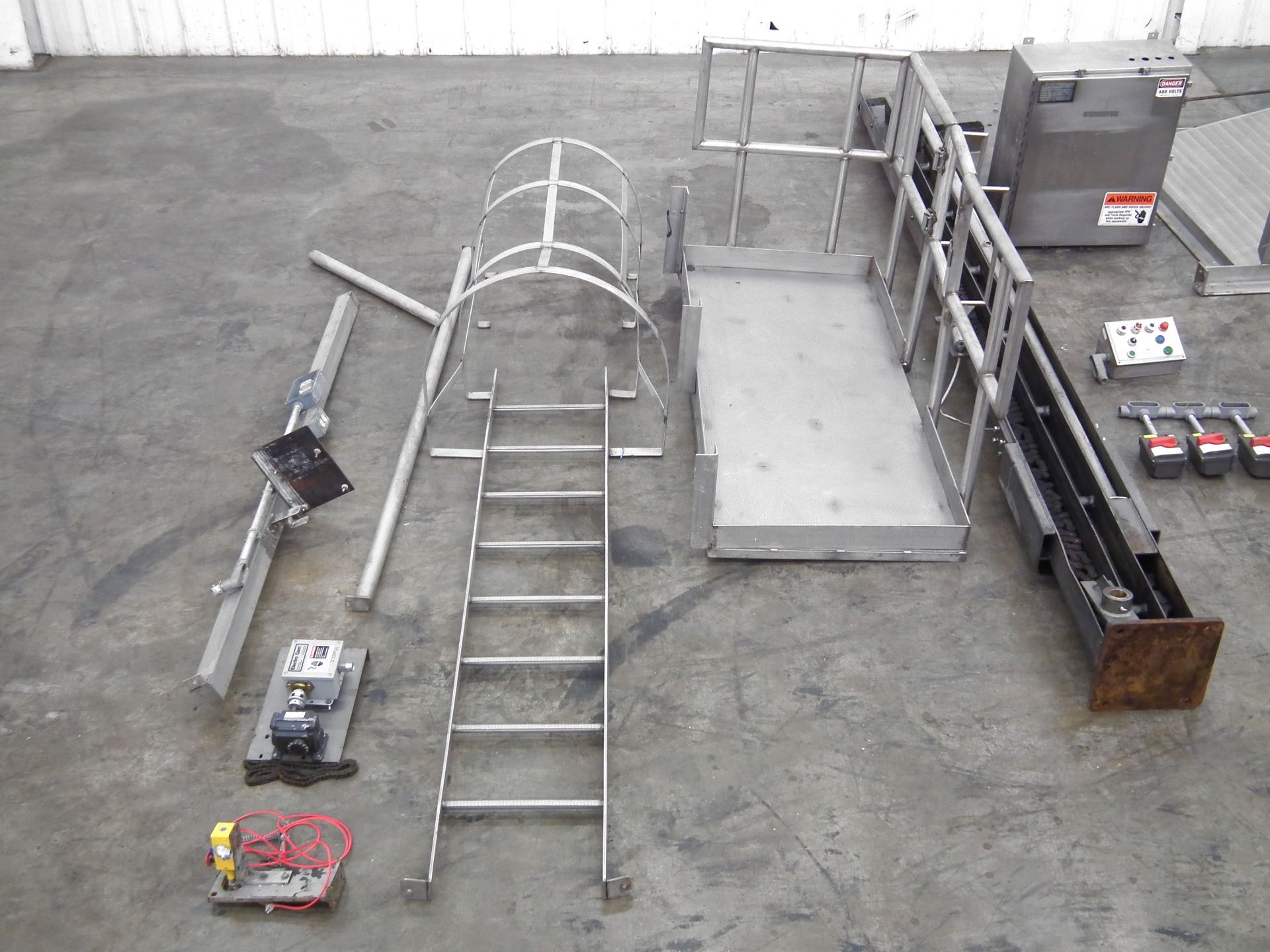 APV 497 Vertical Lift Elevator with Dough Chunker - Image 7 of 15