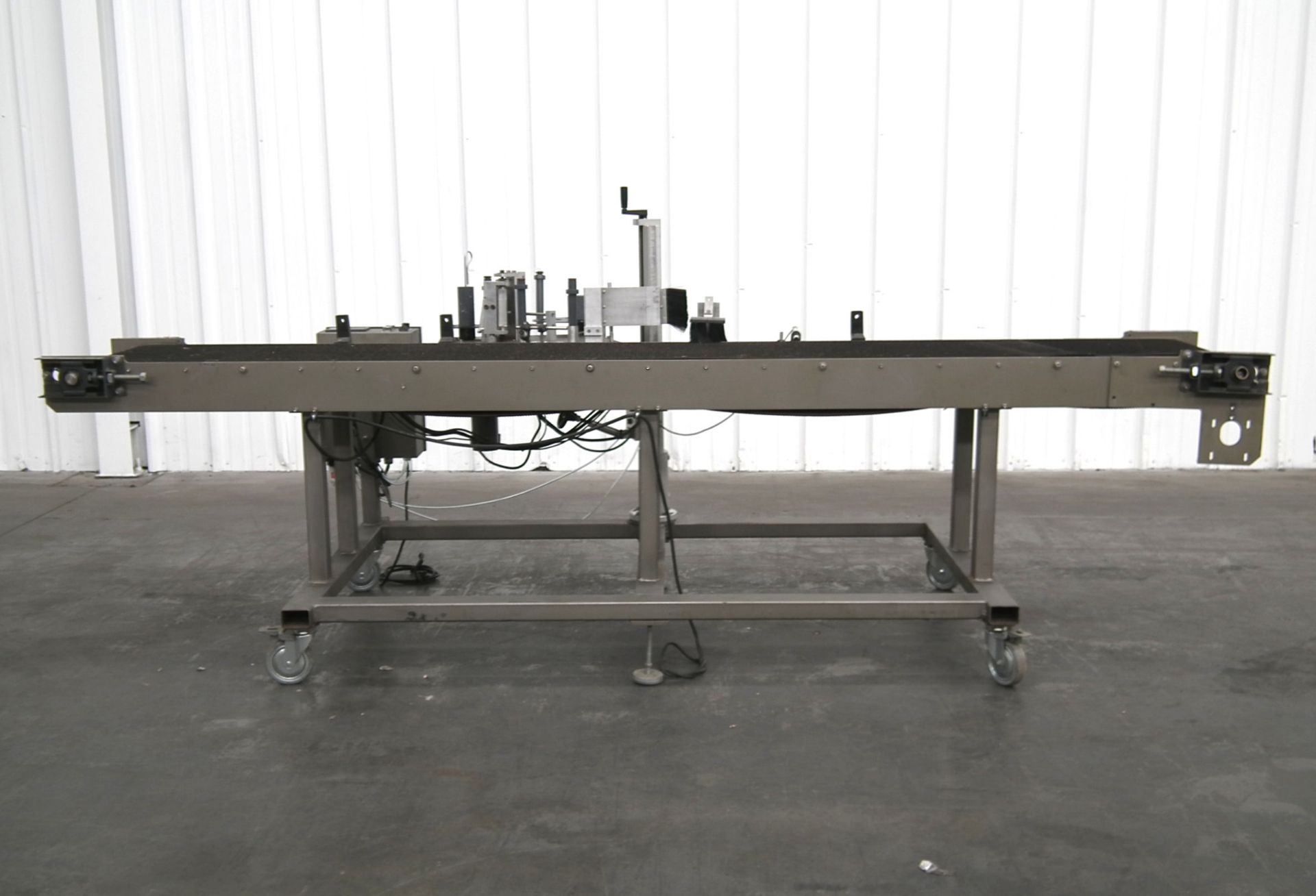 In-Line Labeling Unit with 10' Belt Conveyor