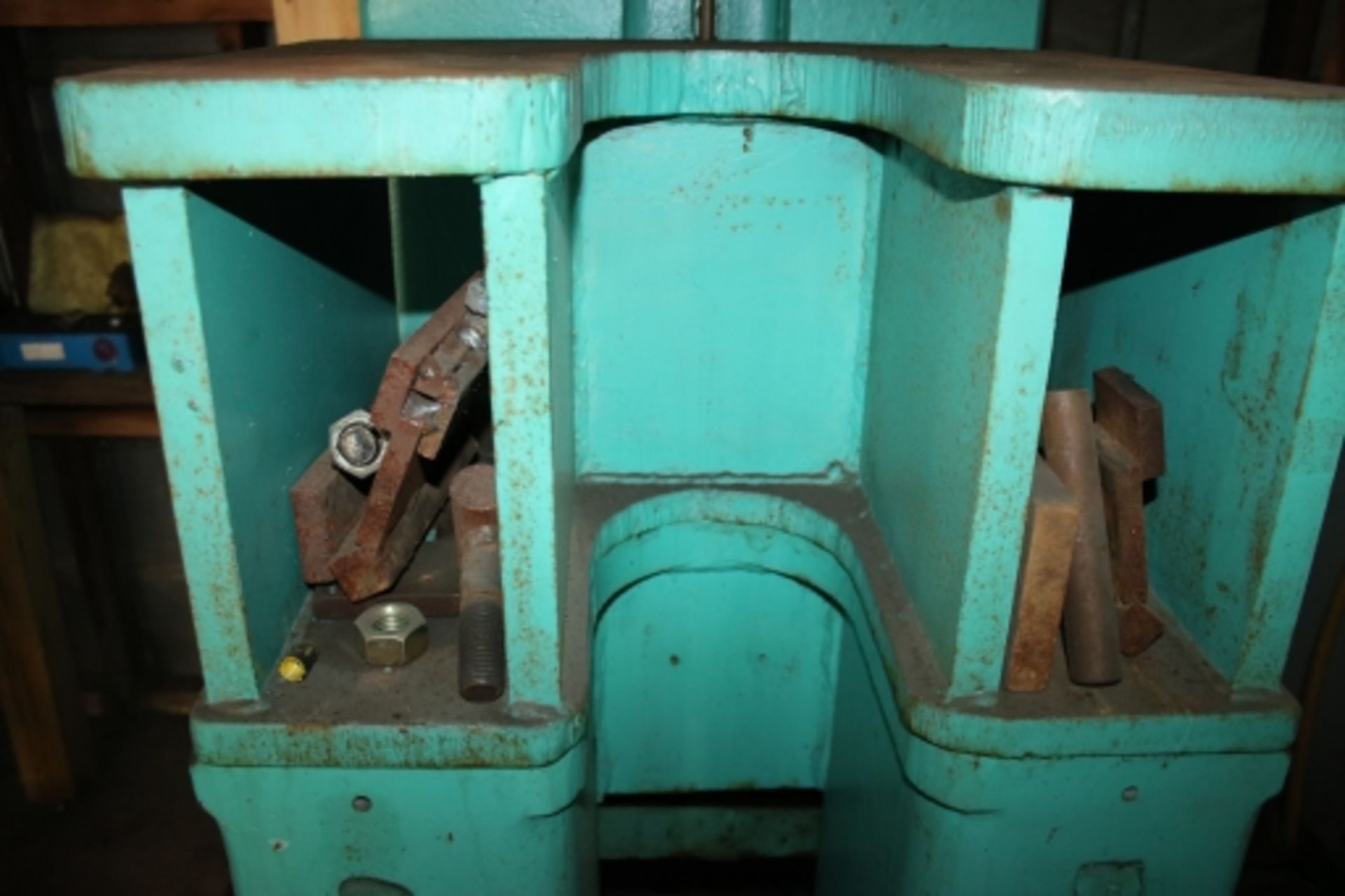 Dennison 10 Ton Hydraulic Press - Image 5 of 10