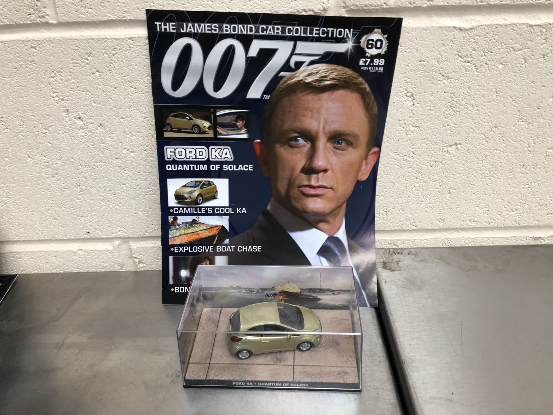 James Bond Collectors Car and Brochure No60