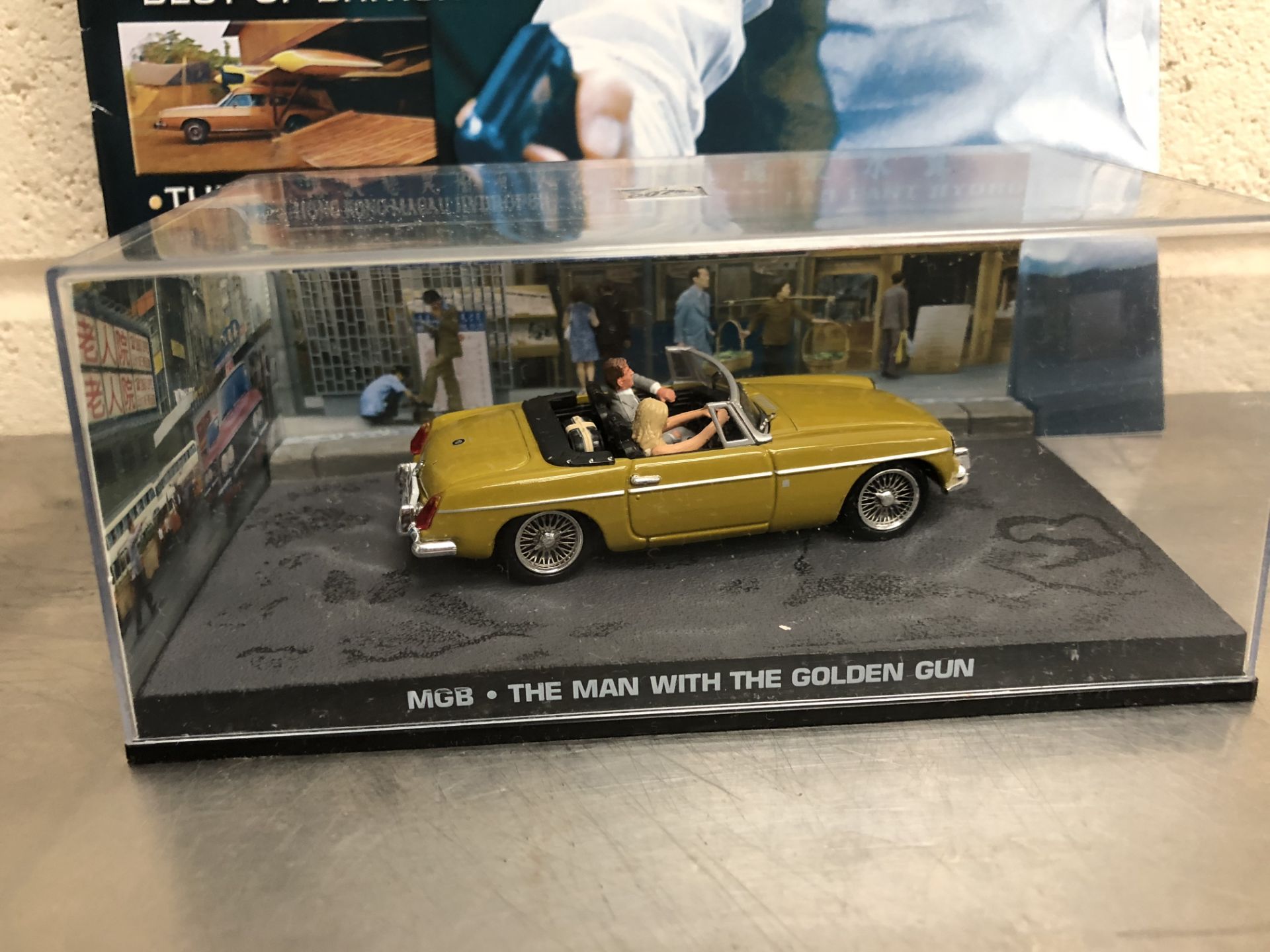 James Bond Collectors Car and Brochure No19 - Image 2 of 2