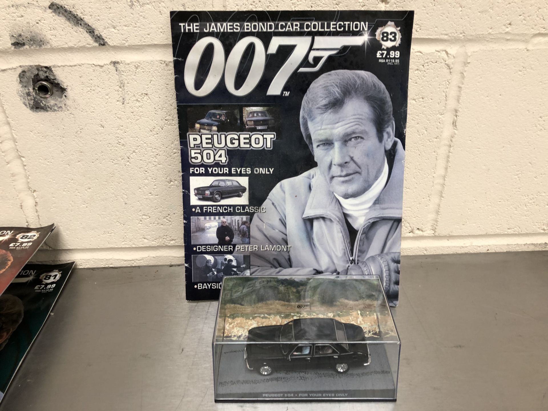 James Bond Collectors Car and Brochure No 83