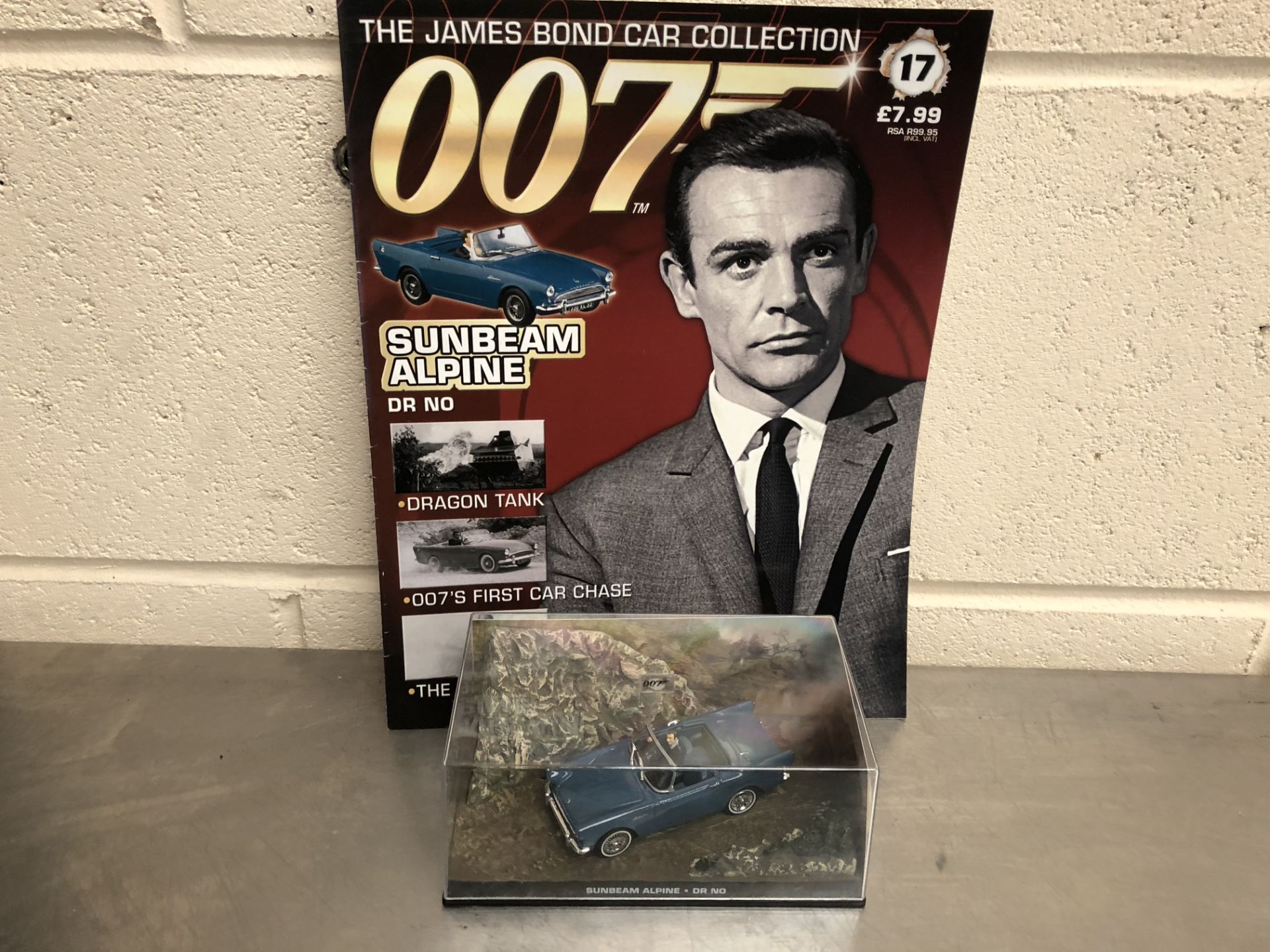 James Bond Collectors Car and Brochure No17