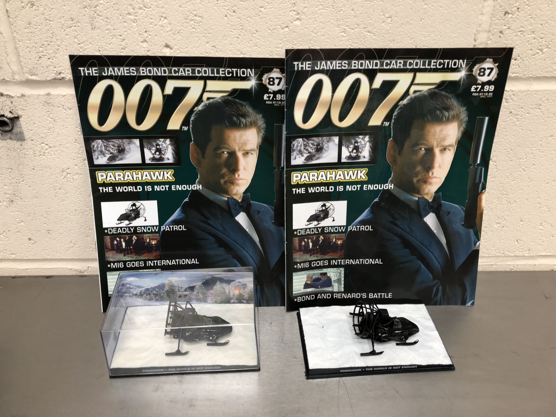 James Bond Collectors Car and Brochure No 87 (2 Items)