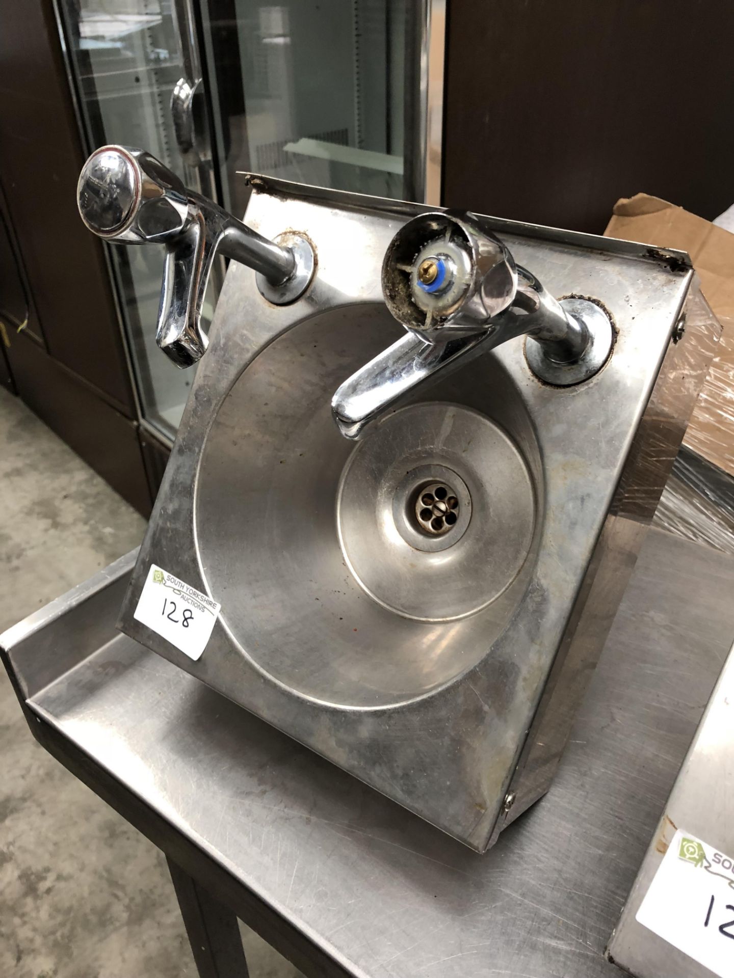 Stainless Hand Wash Sink and Taps - Image 2 of 2