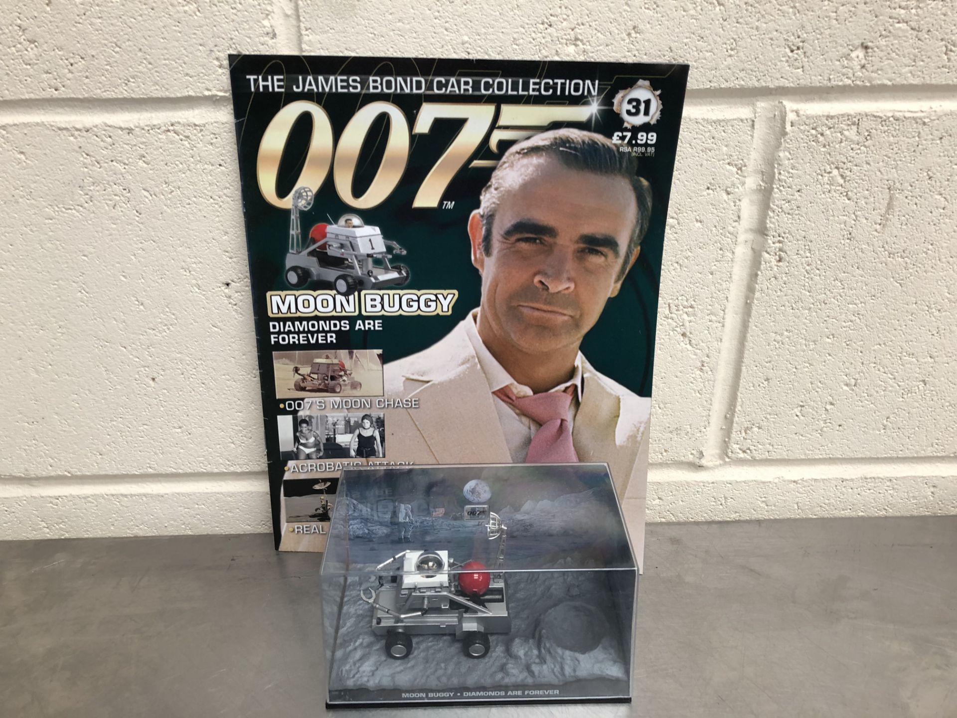 James Bond Collectors Car and Brochure No31