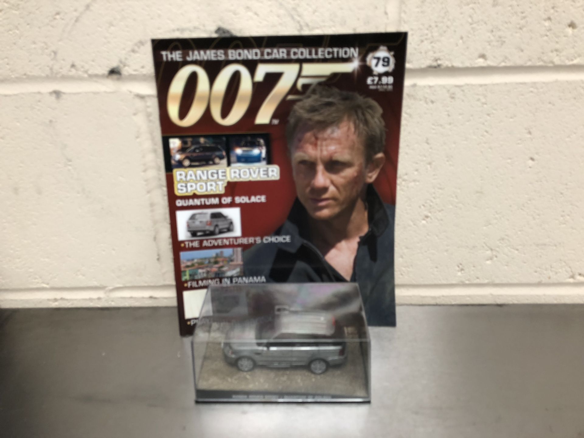 James Bond Collectors Car and Brochure No 79