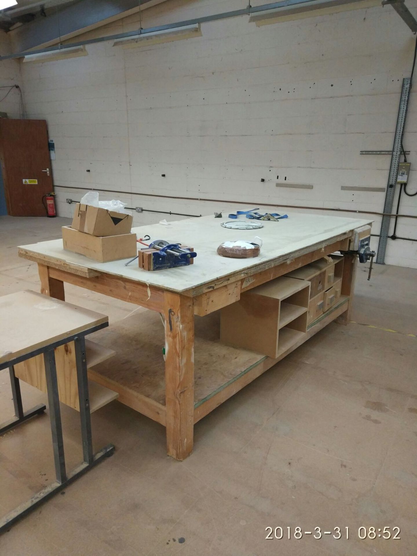 Joiners Wooden Work Bench