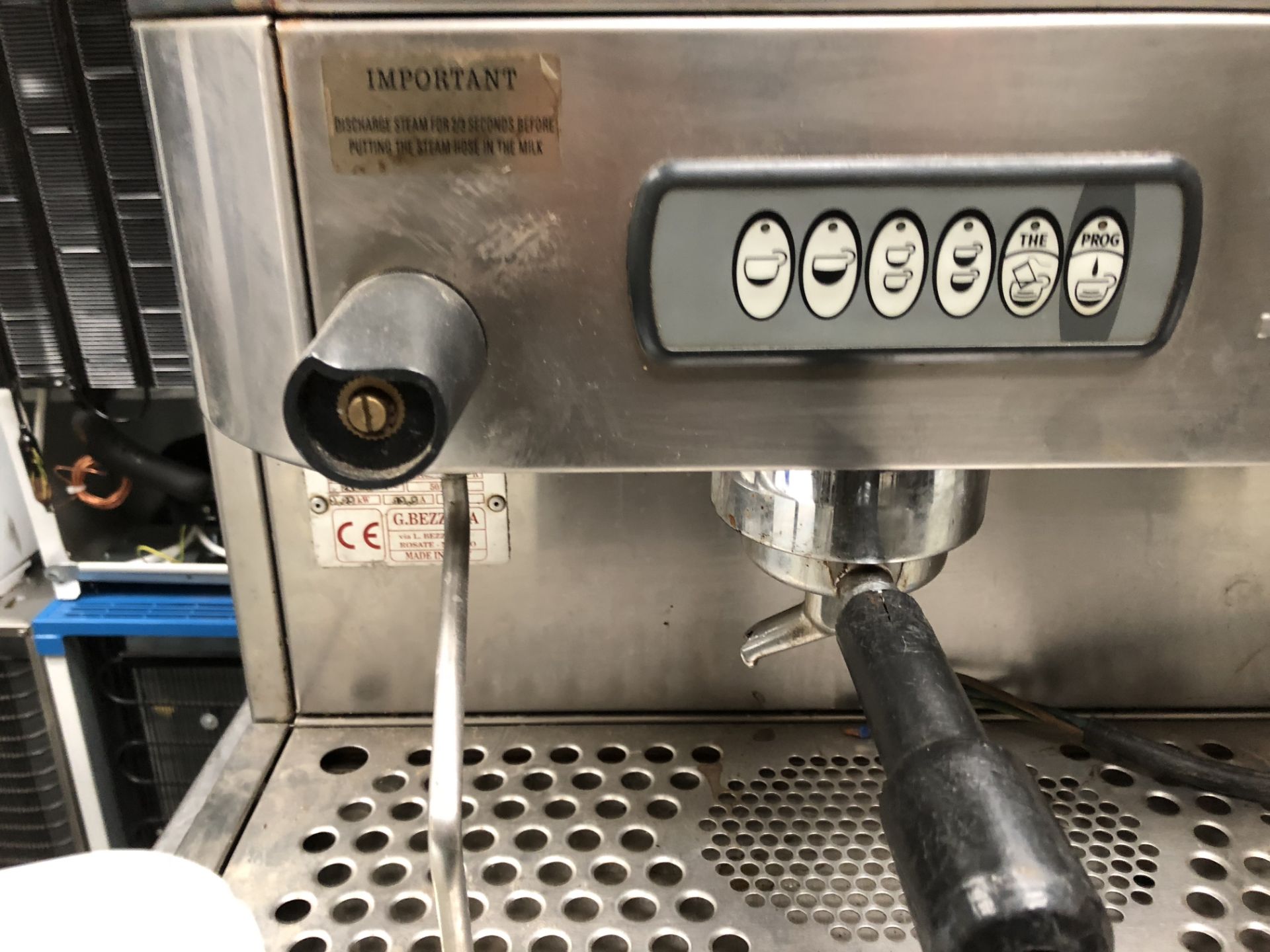 Bezzera Twin Semi Auto Coffee Machine - Image 4 of 4