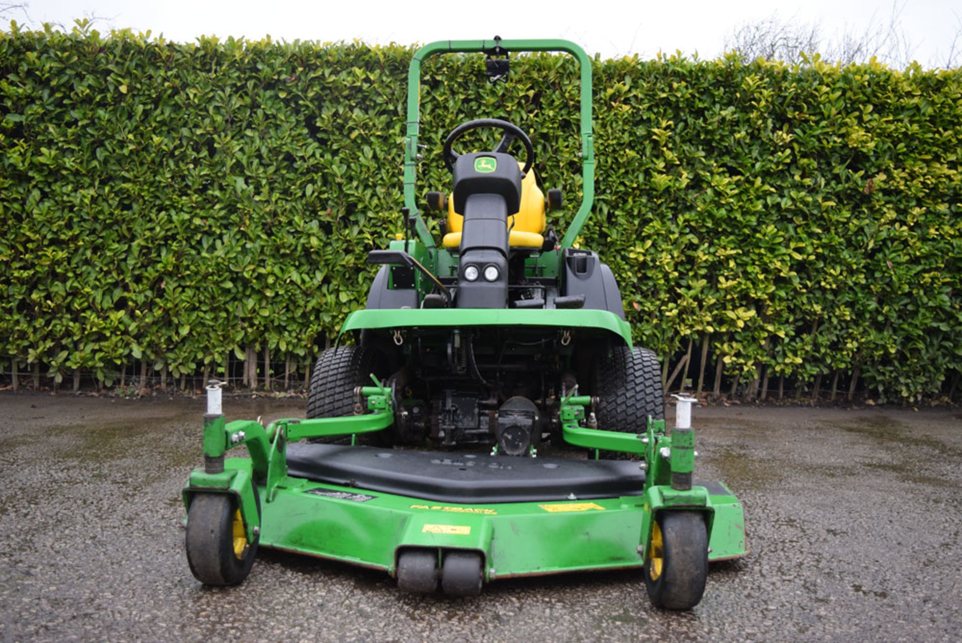 2013 John Deere 1445 Series II 62" Ride On Rotary Mower (1) - Image 2 of 6