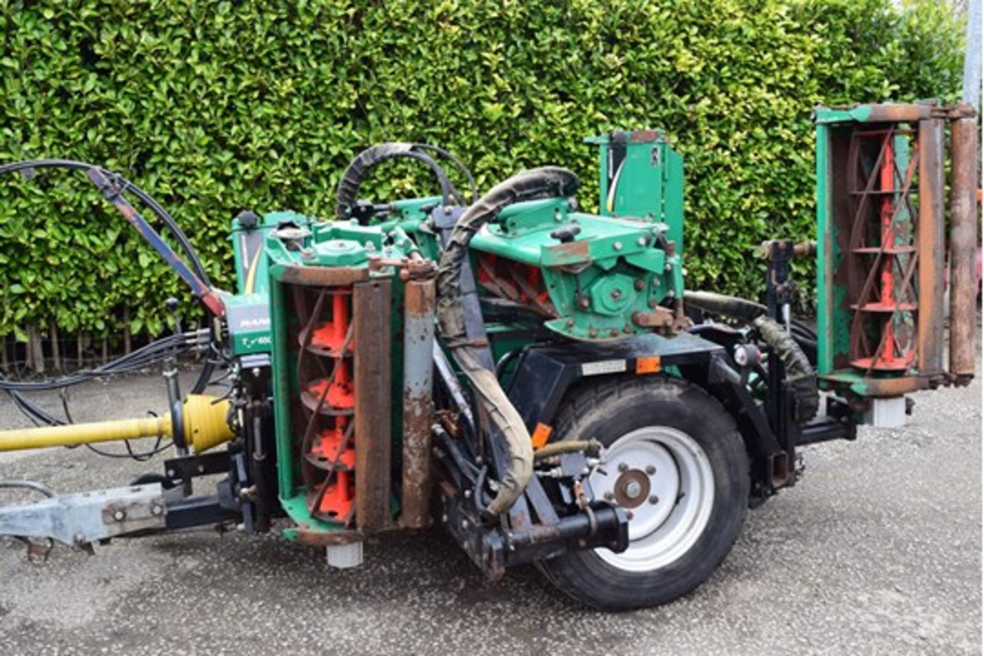 2009 Ransomes TG4650 Tractor Mount Trailed Cylinder Gang Mower - Image 6 of 13