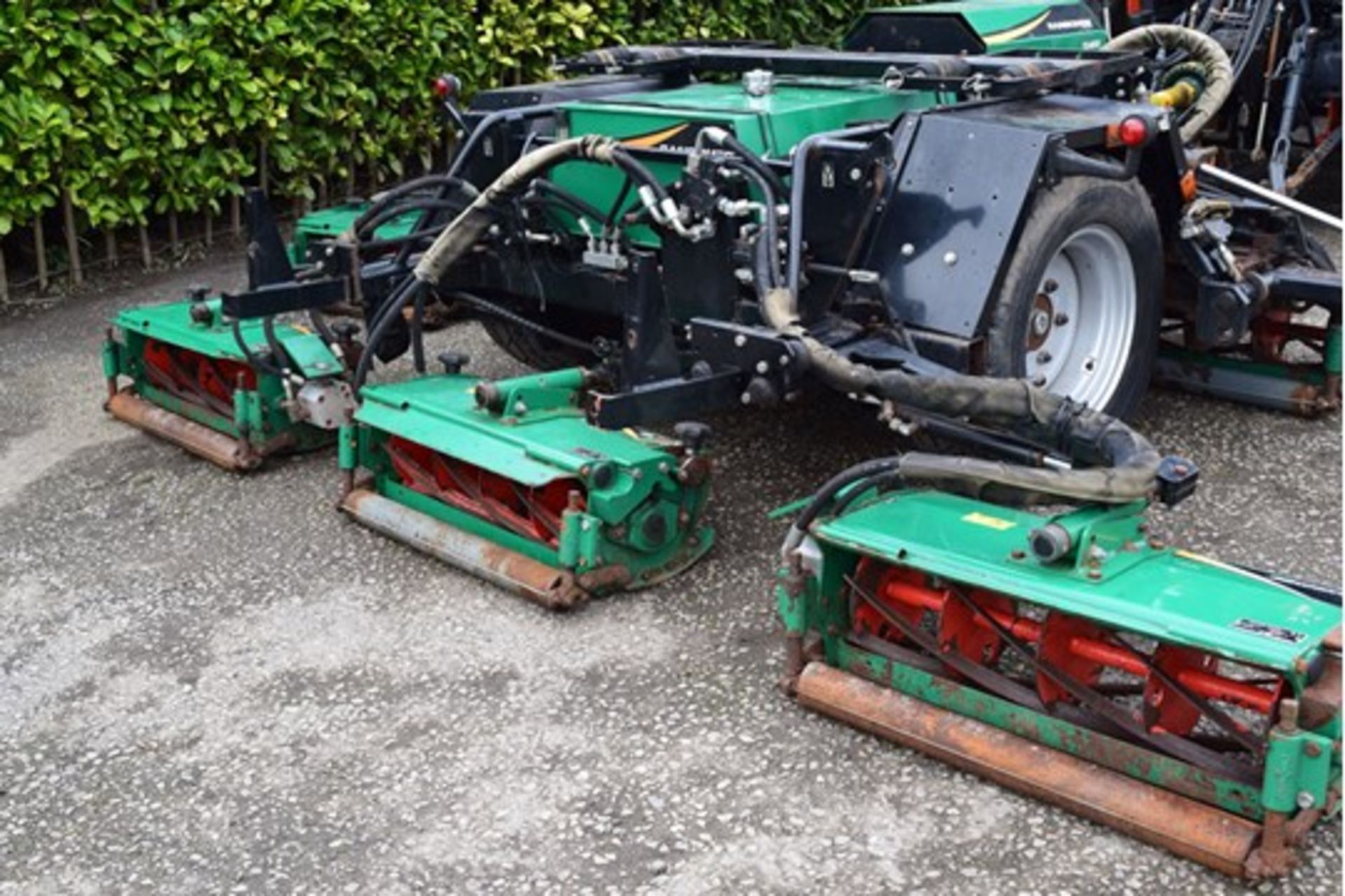 2009 Ransomes TG4650 Tractor Mount Trailed Cylinder Gang Mower - Image 12 of 13