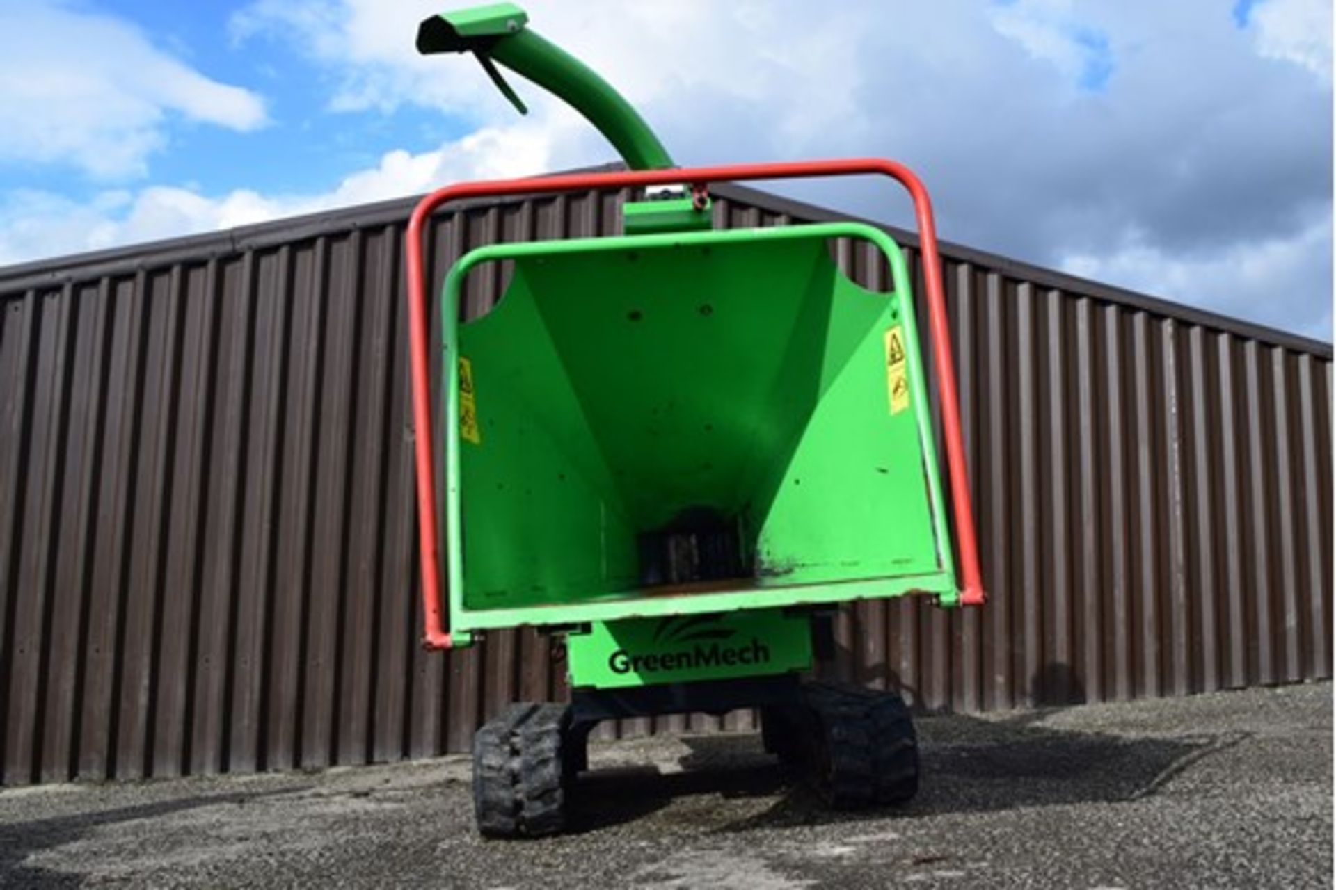 2014 GreenMech ArbTrak 150-35 6" Tracked Chipper - Image 3 of 6