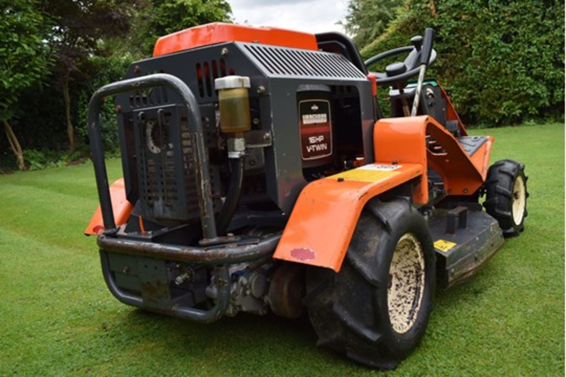 2002 Ausa CM1603 36" Ride On Rotary Mower - Image 3 of 10