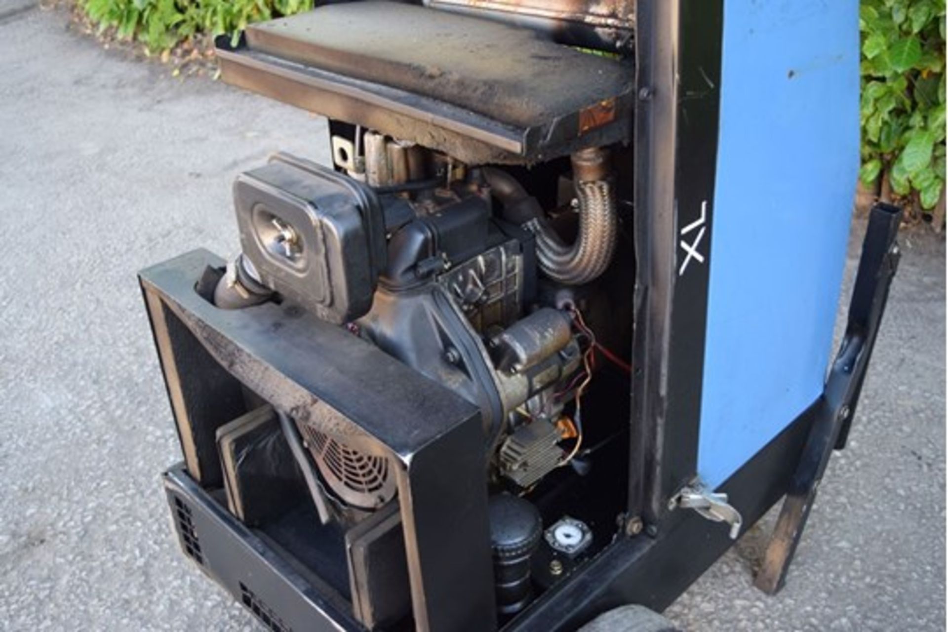 6kva Diesel YANMAR SDMO SD6000EXL with Trolley Kit - Image 2 of 7