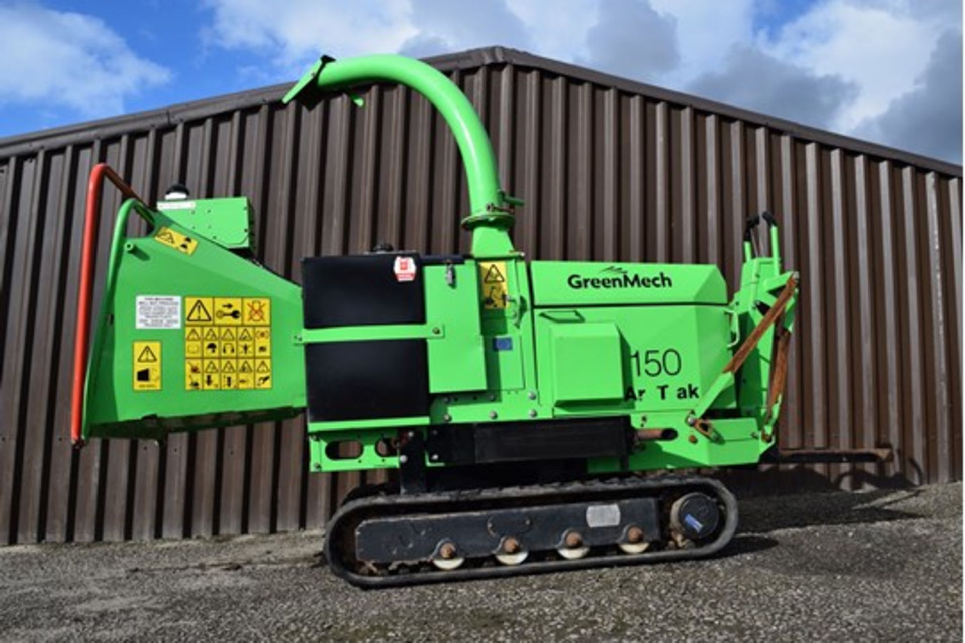 2014 GreenMech ArbTrak 150-35 6" Tracked Chipper - Image 5 of 6