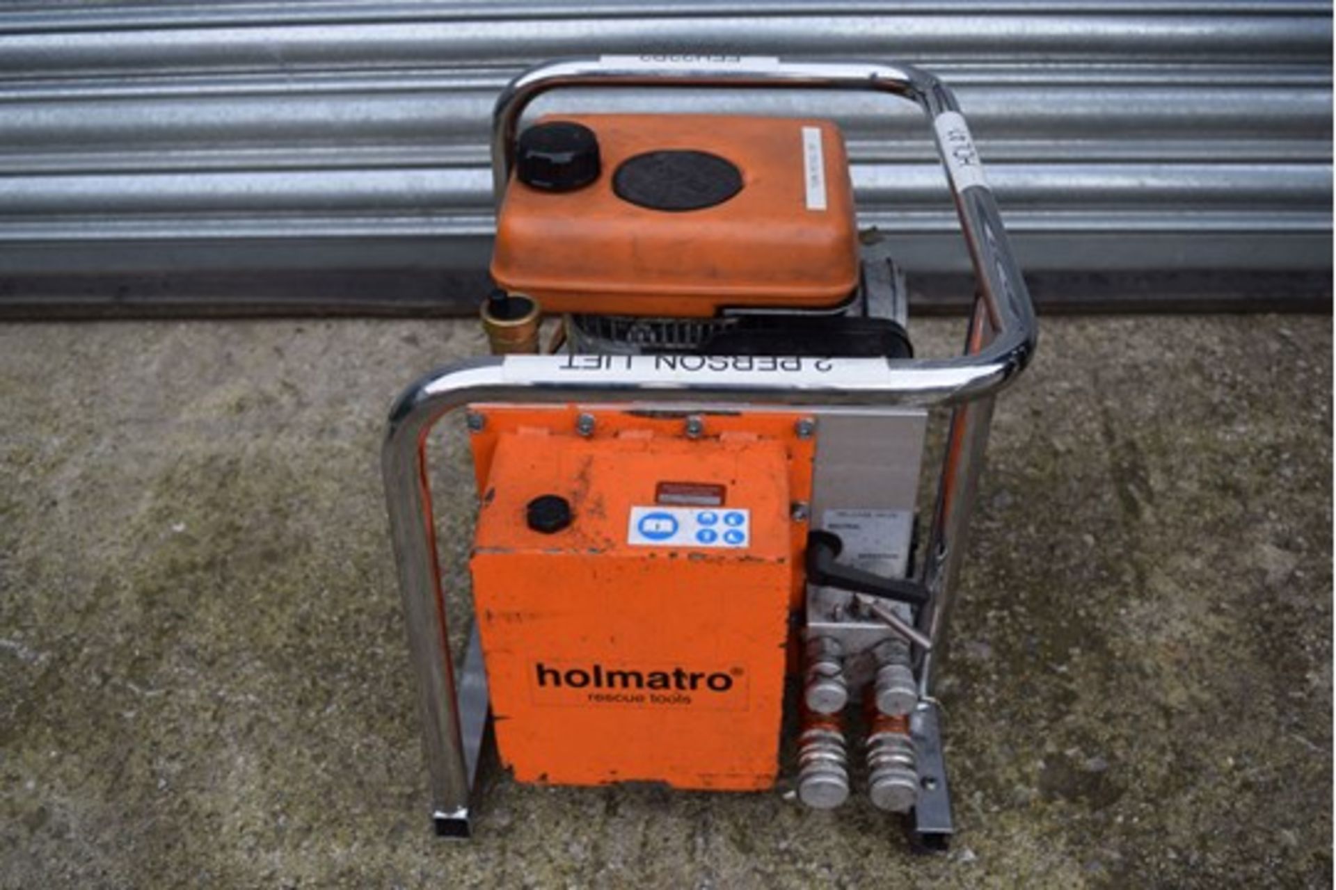 Holmatro Vehicle Rescue Tools Set 2. - Image 6 of 8