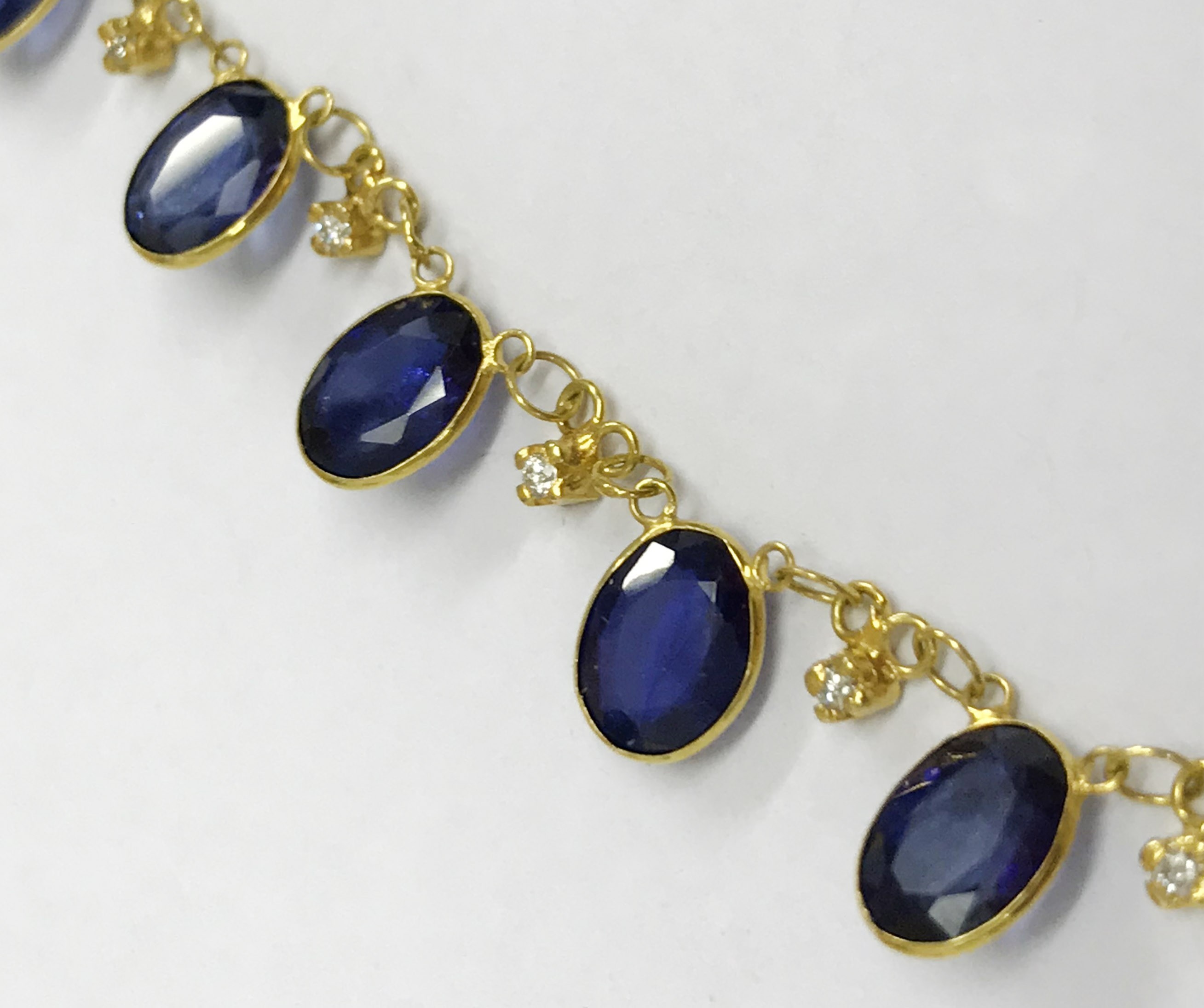 14CT GOLD SAPPHIRE & DIAMOND NECKLACE - Image 2 of 6