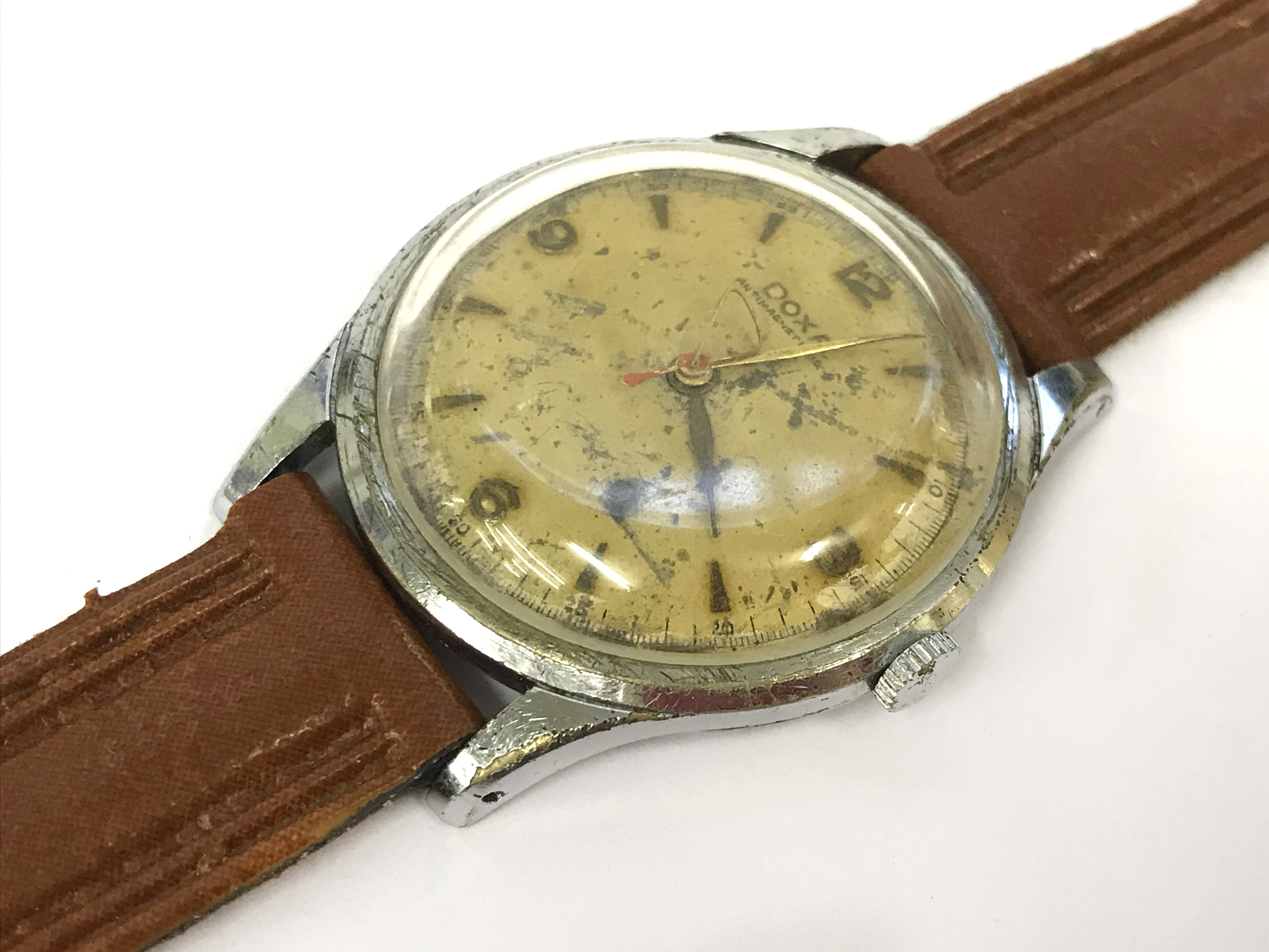 DOXA GENTS VINTAGE WRITSTWATCH WITH ANOTHER THAT NEEDS ATTENTION - Image 2 of 3