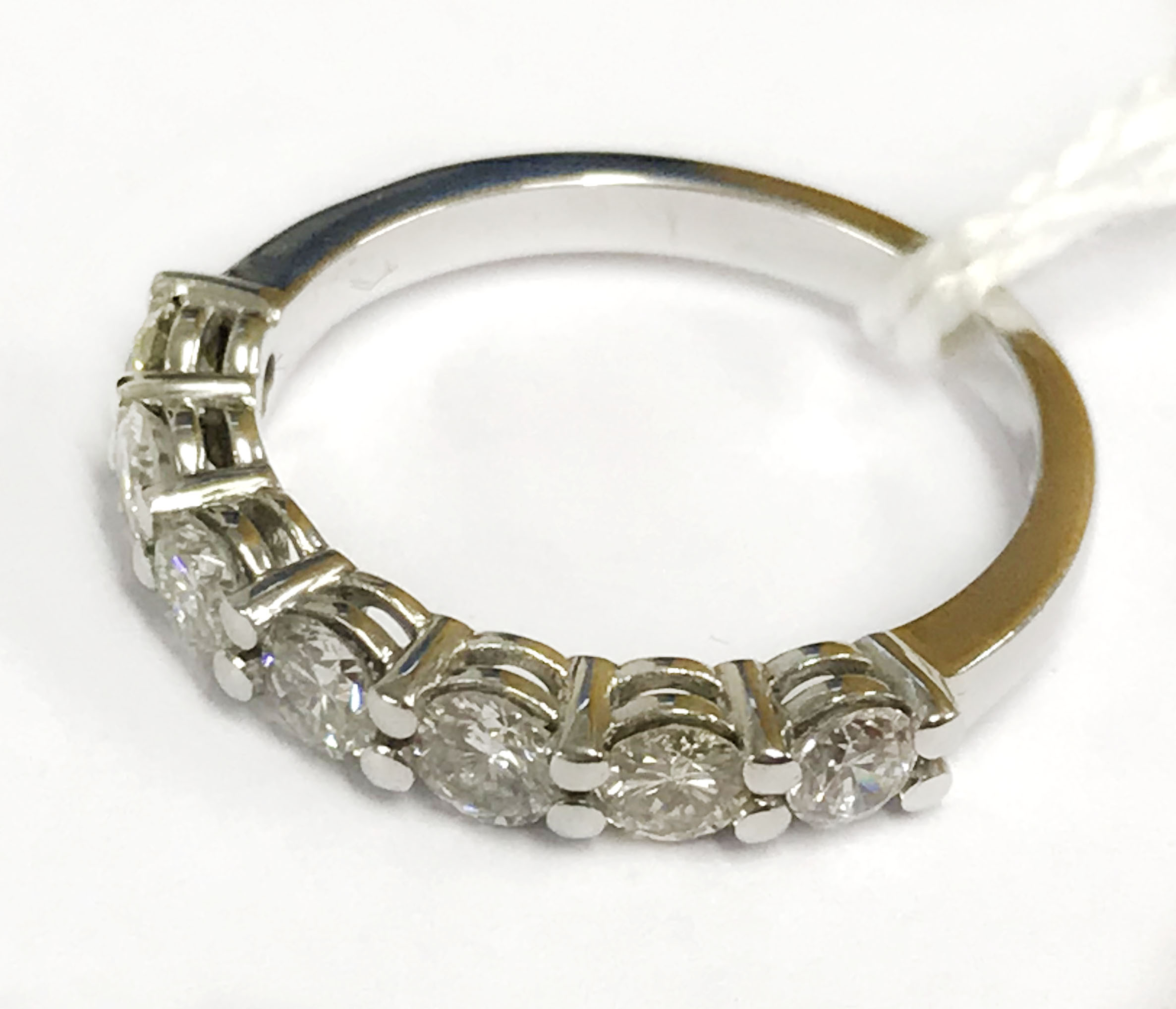 18CT WHITE GOLD AND DIAMOND HALF ETERNITY RING - Image 2 of 2