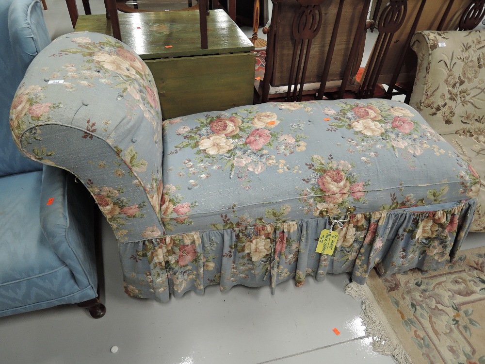 An upholstered bedding box