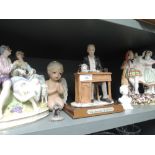 A selection of vintage ceramic figures including Staffordshire style flatback