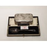 An Edwardian silver hinged box of plain form bearing inscription to lid, Chester 1908, Colen