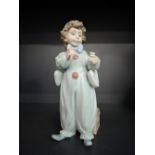 A Lladro figure, Pierrot Rehearsing 6259